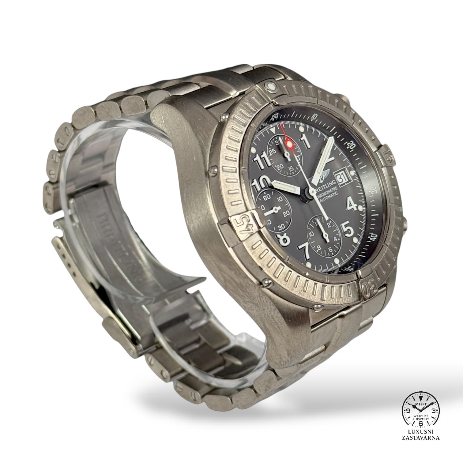 Breitling Avenger 44mm thumbnail 3